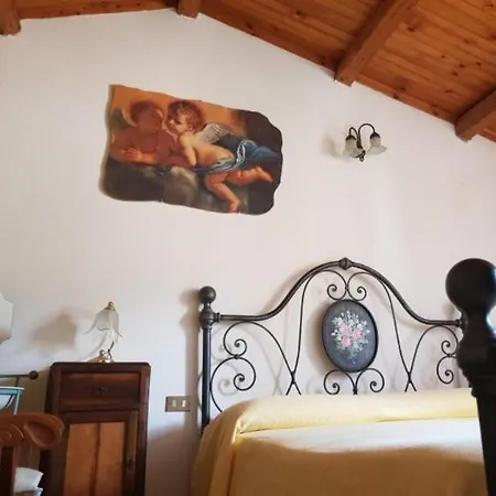 Oda ve Kahvaltı La Rocca San Nicola Manfredi